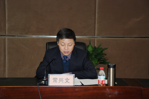 公司召开2012年度总结表彰大会 公司召开2012年度总结表彰大会