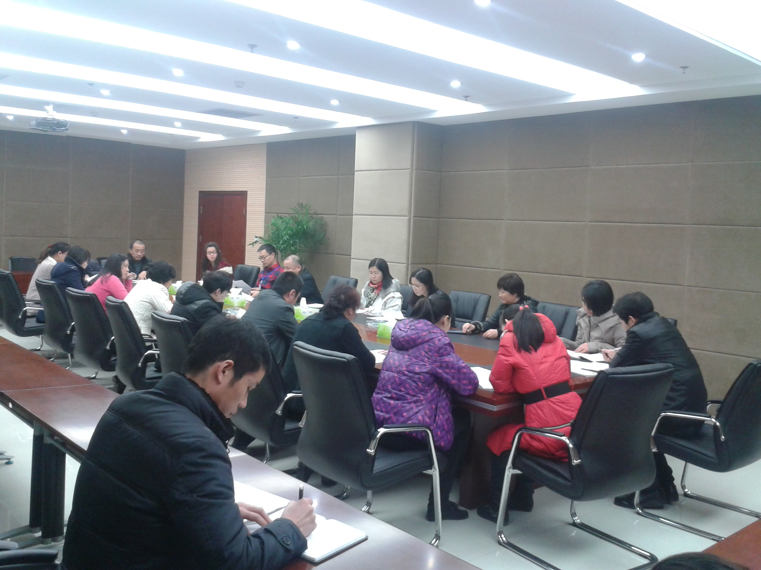 财务部举办“新财务报销规定”宣讲会  