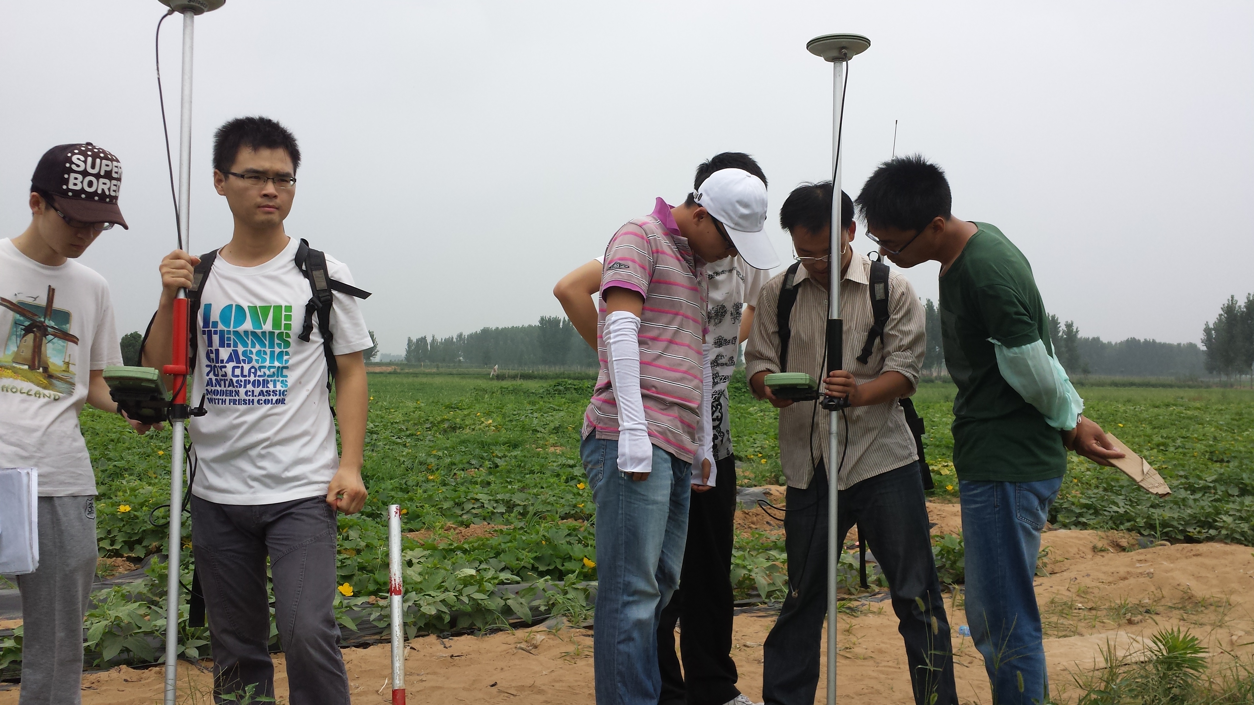 机西二期施工图外业勘测全面展开 