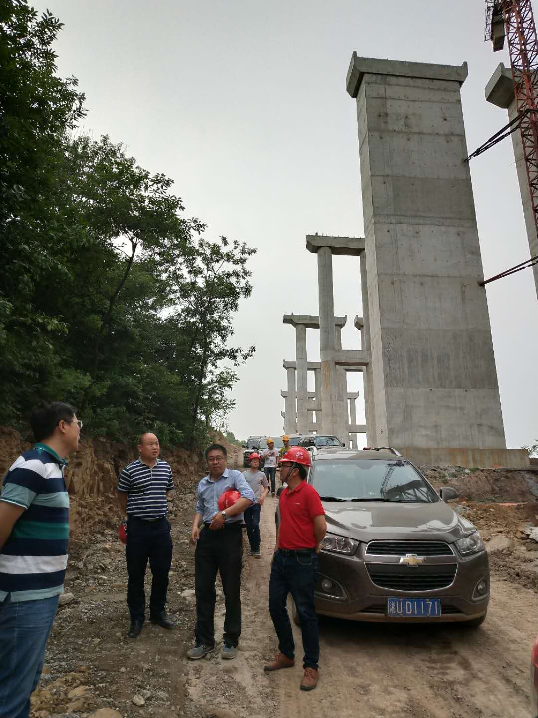 公司对济源至阳城高速进行设计回访/ 公司对济源至阳城高速进行设计回访