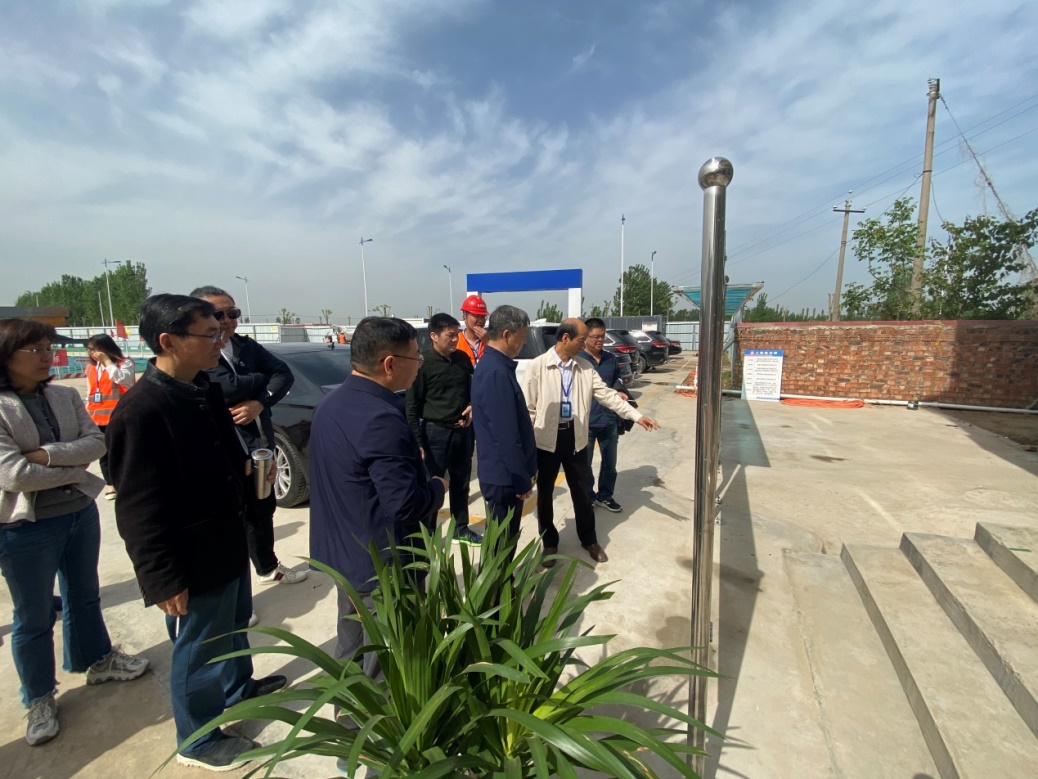 “抢抓机遇、奋力拼搏,大干60天,确保完成基地建设目标”推进会在原阳基地举行 “抢抓机遇、奋力拼搏,大干60天,确保完成基地建设目标”推进会在原阳基地举行