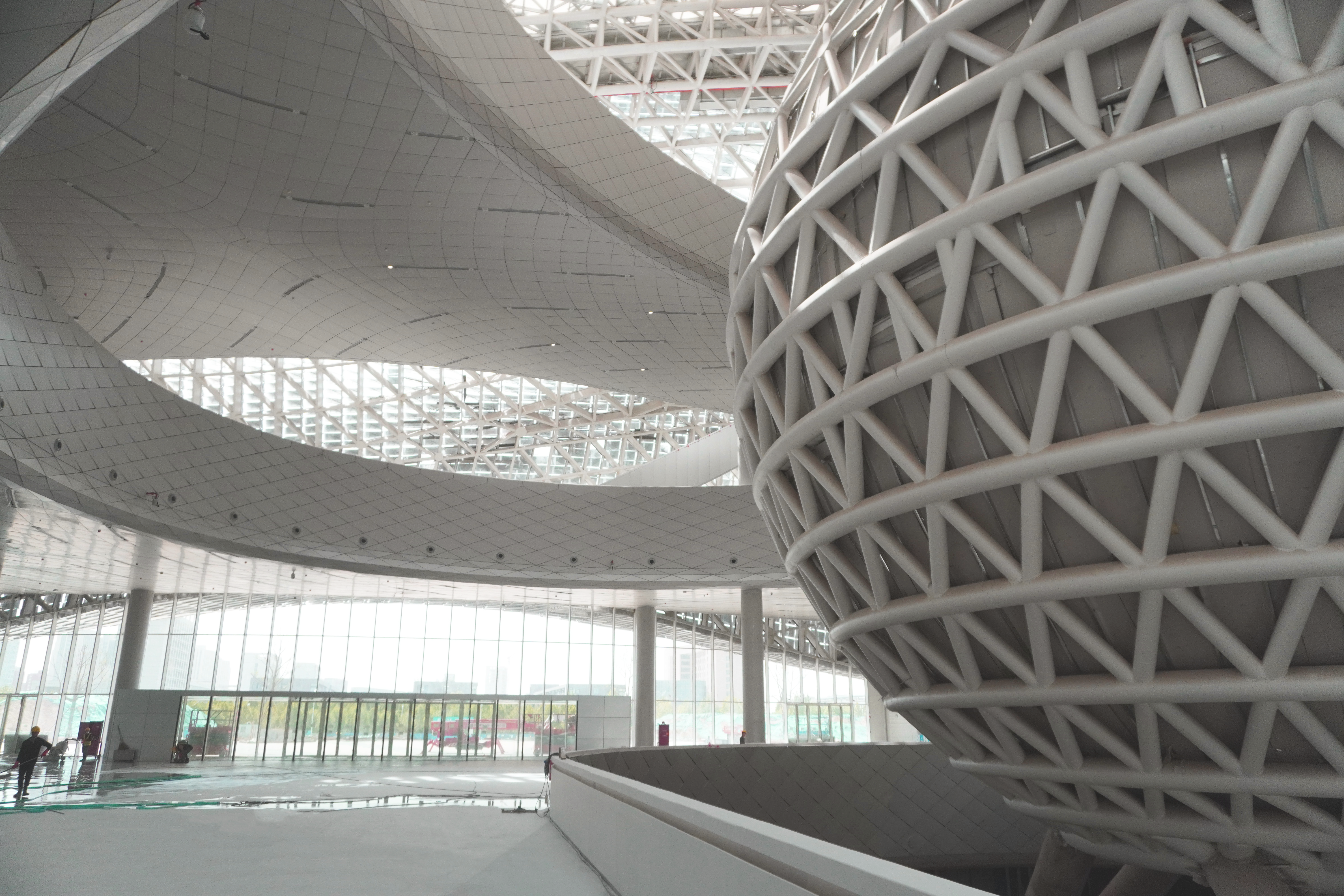 建筑规划设计院和中衢公司举行参观河南省科技馆新馆项目团建活动/ 建筑规划设计院和中衢公司举行参观河南省科技馆新馆项目团建活动