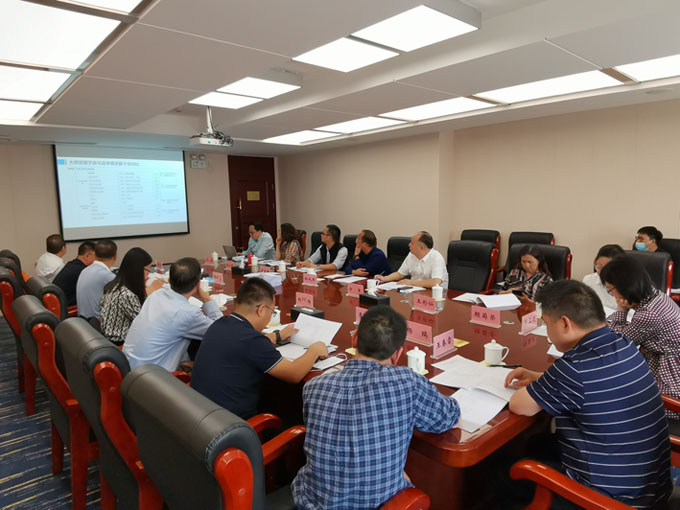 公司主编的《高速公路改扩建工程预算定额》送审稿顺利通过审查