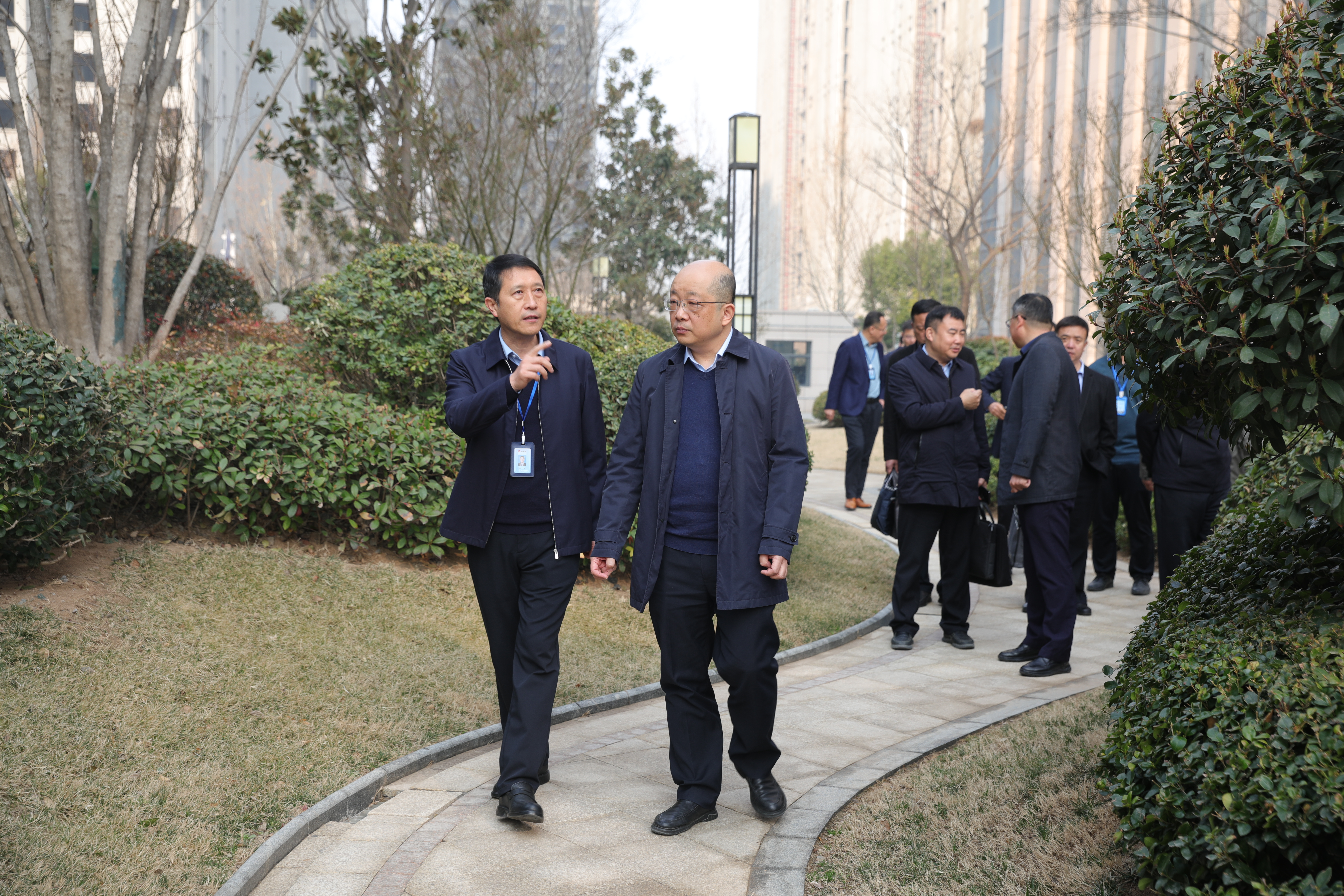 省自然资源厅党组成员、副厅长景志刚一行莅临公司调研指导